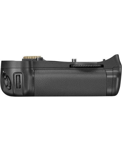 Nikon MB-D10