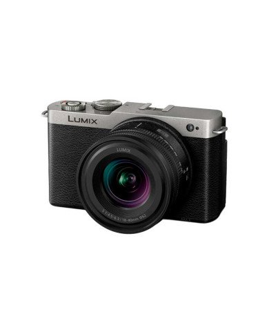Panasonic LUMIX DC-S9 + OBJ. LUMIX 18-40 F/4.5-6.3
