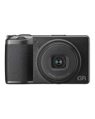 Ricoh GR III